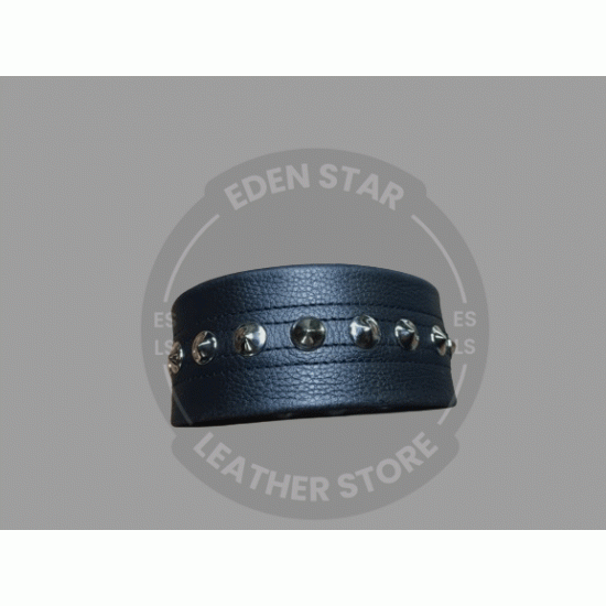 Men's Leather Bicep Cuff - Handmade Leather Arm Band - BDSM Fetish Wear - Gay Leather Pride Men's Leather Bicep Cuff - Handmade Leather Arm Band - BDSM Fetish Wear - Gay Leather Pride