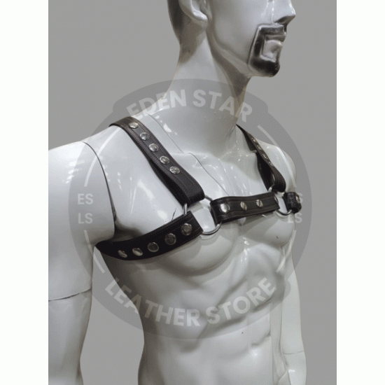 Black Leather Men's Chest Harness - Comfortable & Stylish - Fetish Gear & Roleplay - Perfect for BDSM & Cosplay Black Leather Men's Chest Harness - Comfortable & Stylish - Fetish Gear & Roleplay - Perfect for BDSM & Cosplay